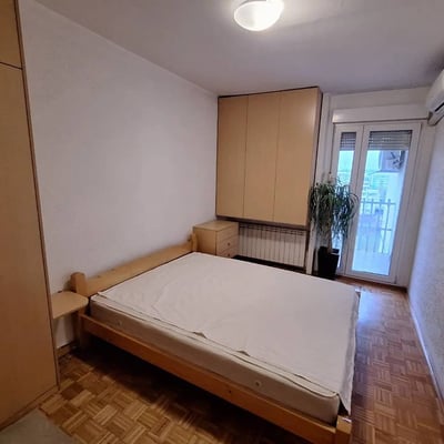 Аренда просторной 3-комнатной квартиры, 94 м², Новый Белград, Сербия
